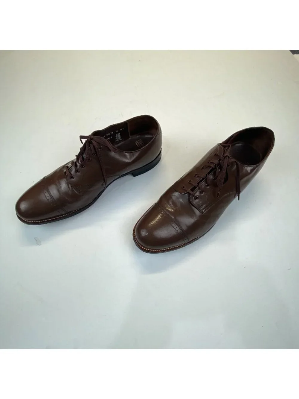 Stacy Adams Mens Size  12 EE  Oxford Shoes Brown Leather Cap Toe Brogue